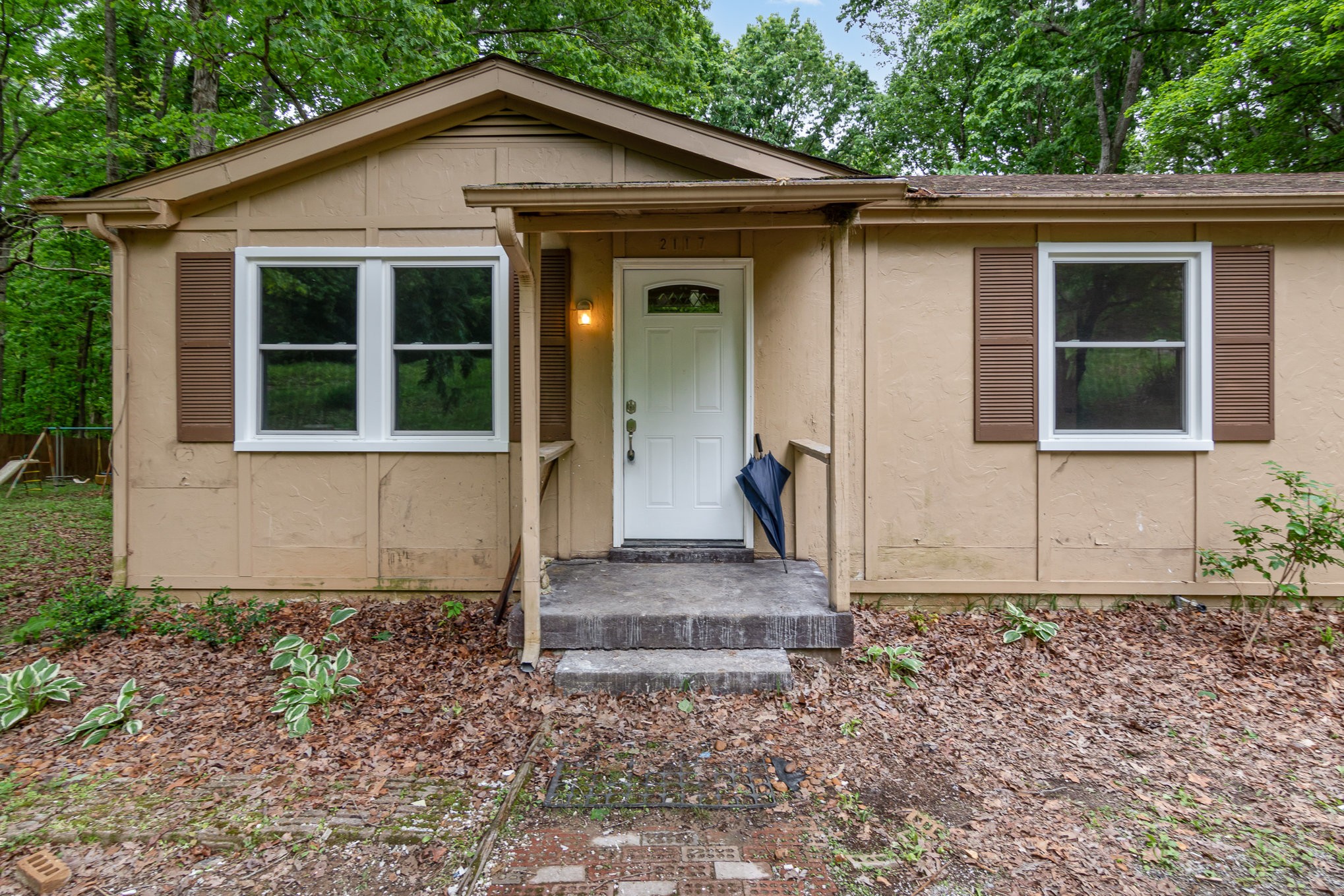 2117 Ferry Rd