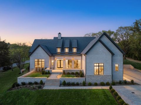 2408 Hemingway Dr Nashville TN 37215