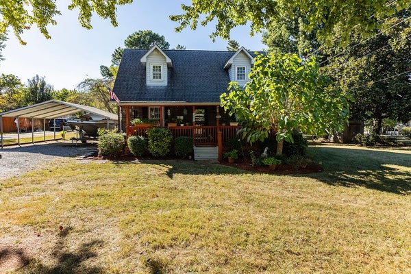 207 ORIOLE DR, MCMINNVILLE, TN 37110 - Image 3a02133977c3fef2a5a372e173d547df/3965798740