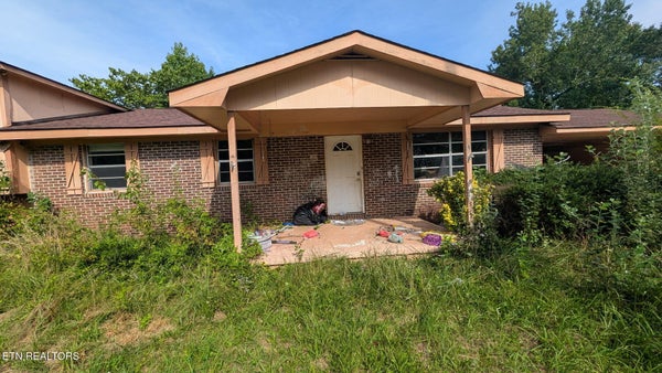 300 BOWMAN LN, DECATUR, TN 37322 - Image 3a0737dd018929fae3c1bc809bca4fa6/249078359