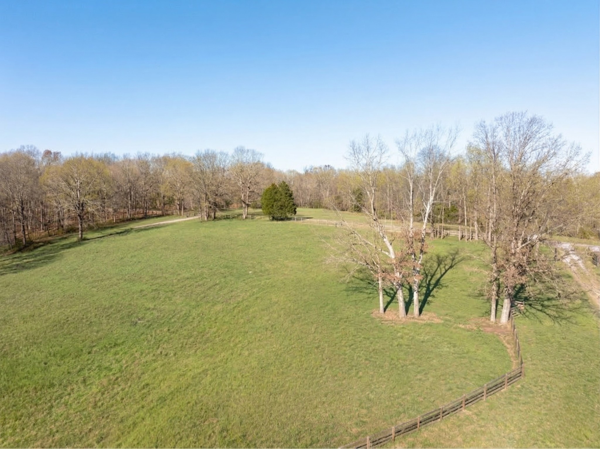 1103 Cowan Rd