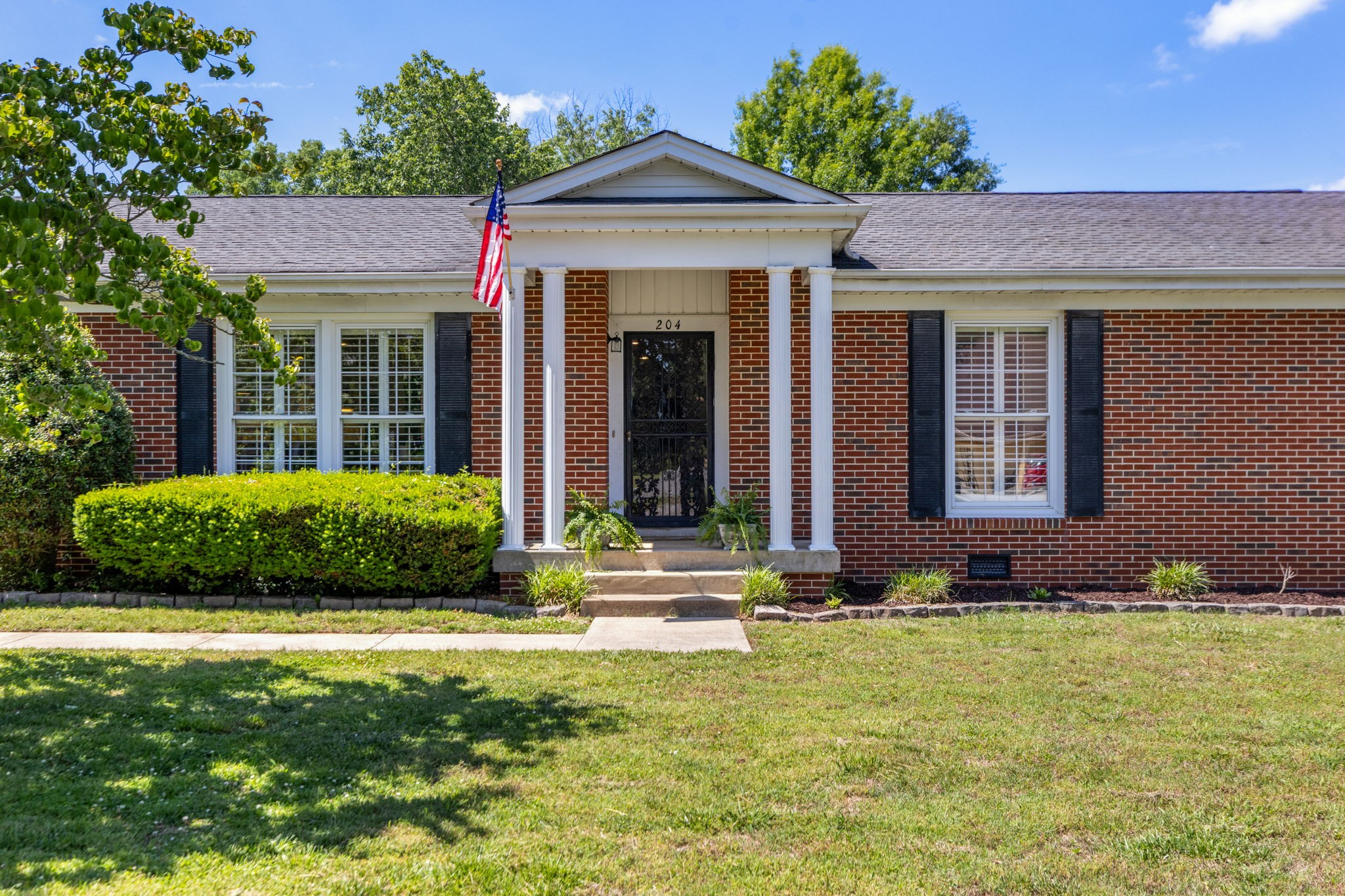 204 Woods Circle