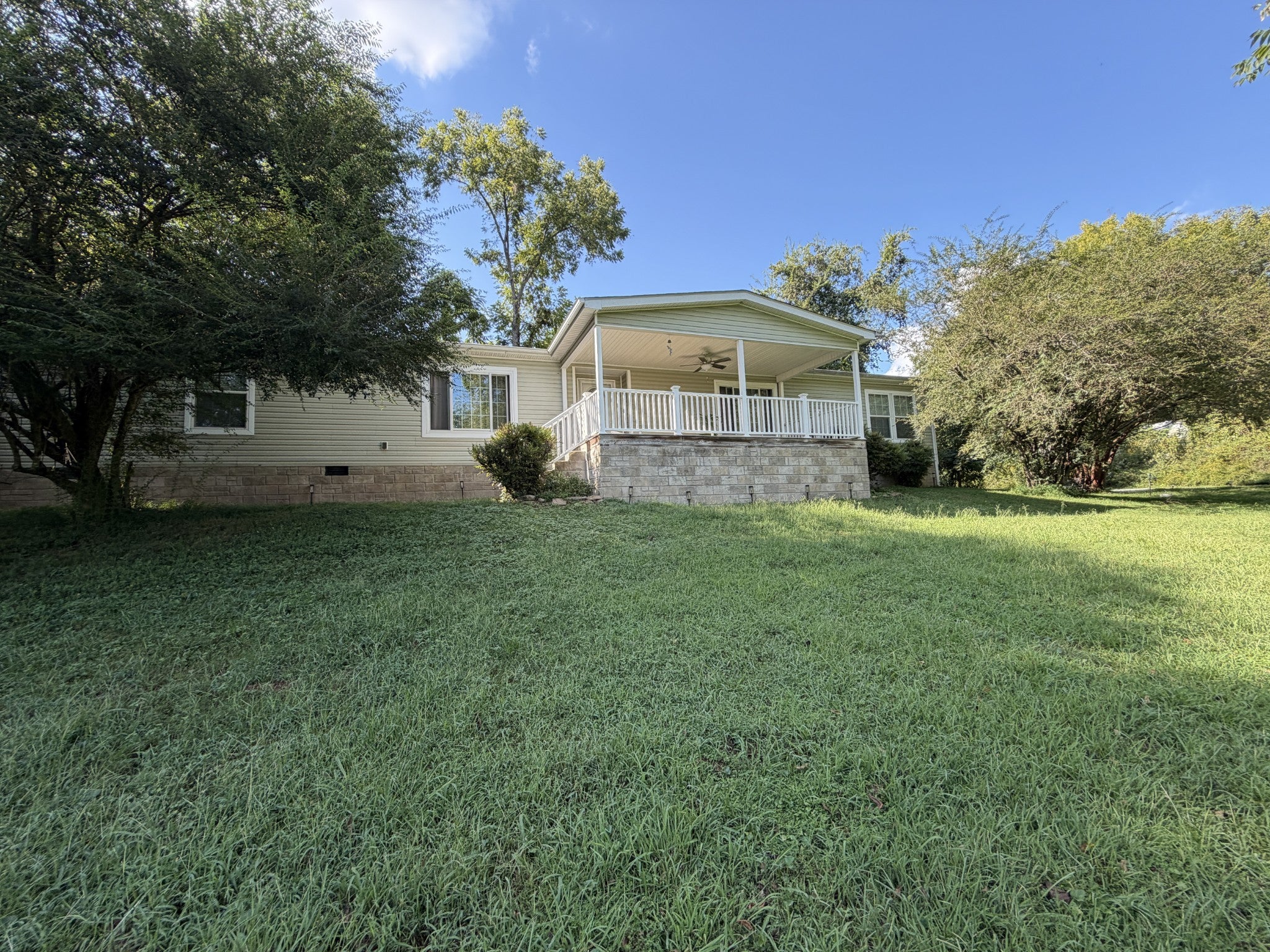441 Lewallen Hollow Ln