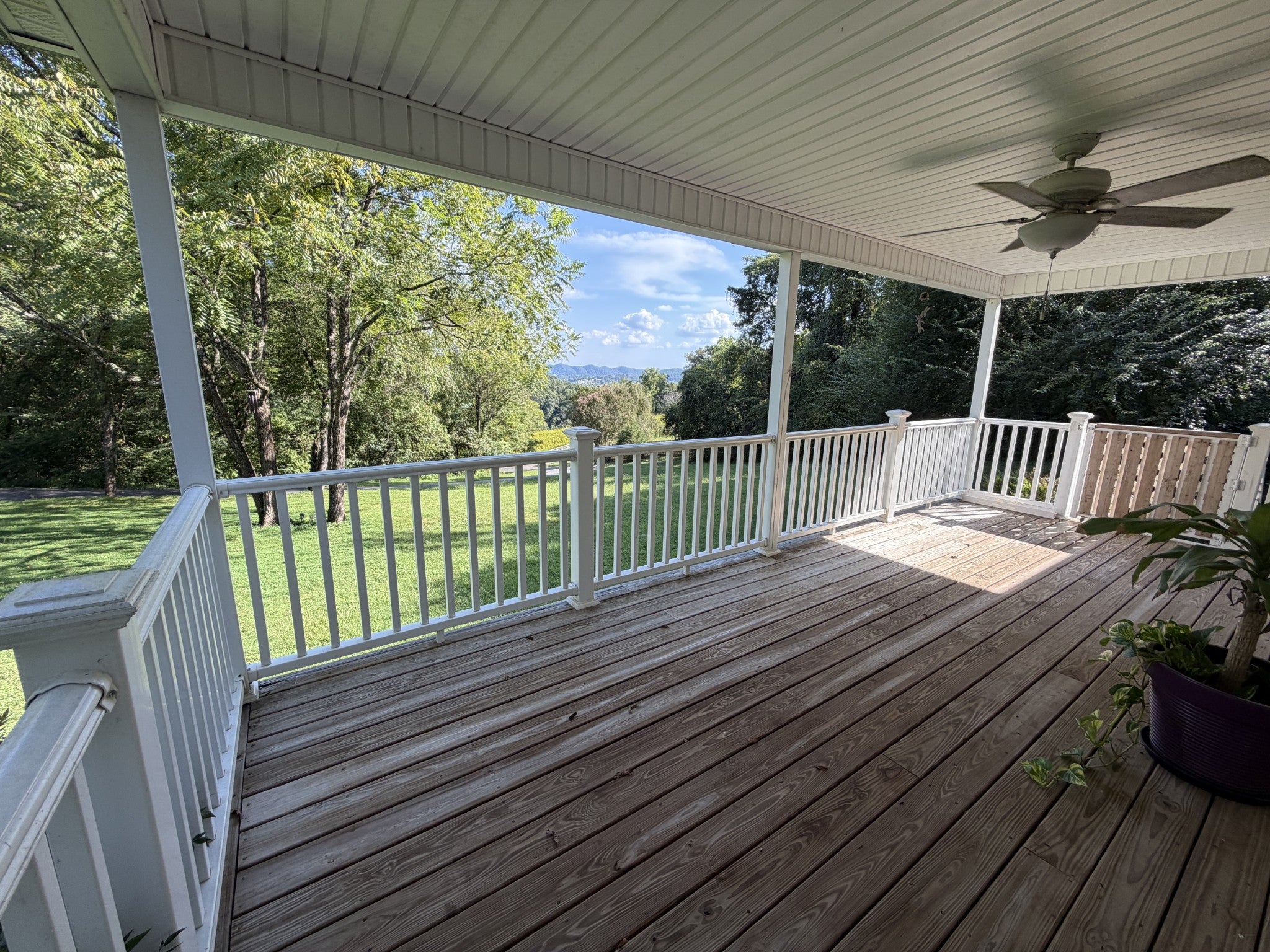 441 Lewallen Hollow Ln