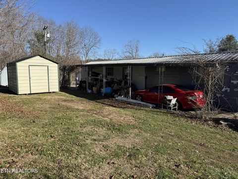 9253 Cherokee Tr Crossville TN 38572