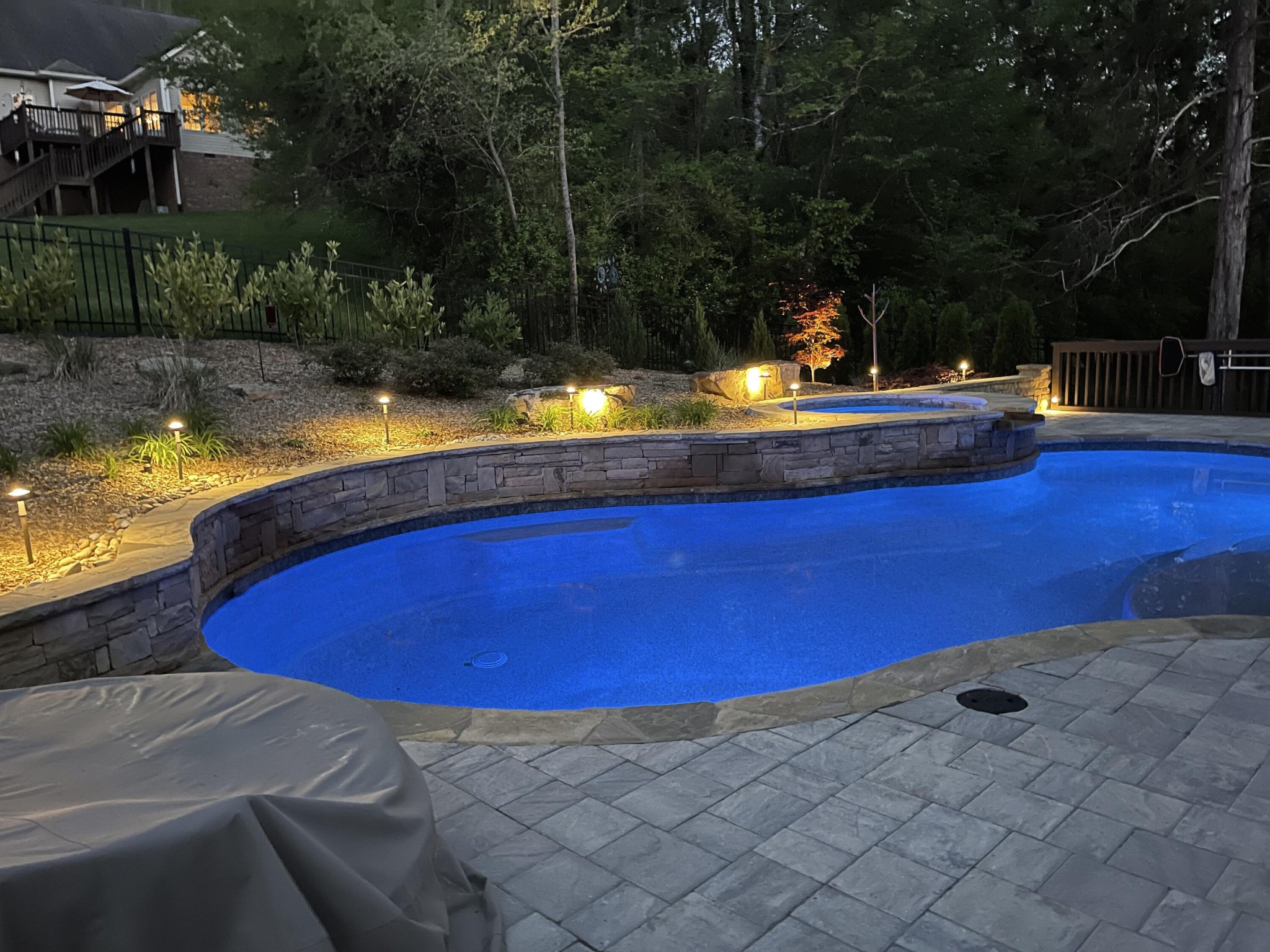 1150 Saddlebrook Drive 195