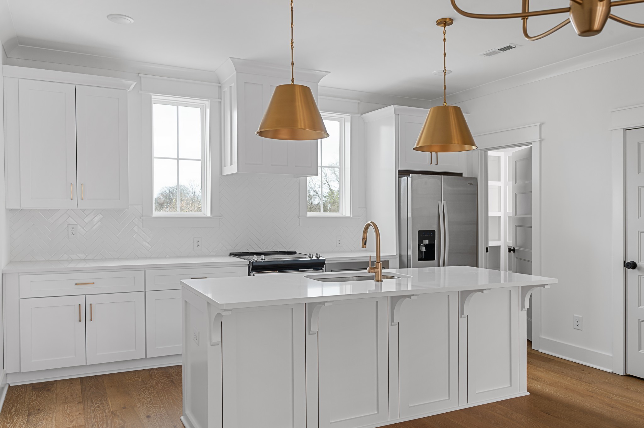 2018 Maple View Ln