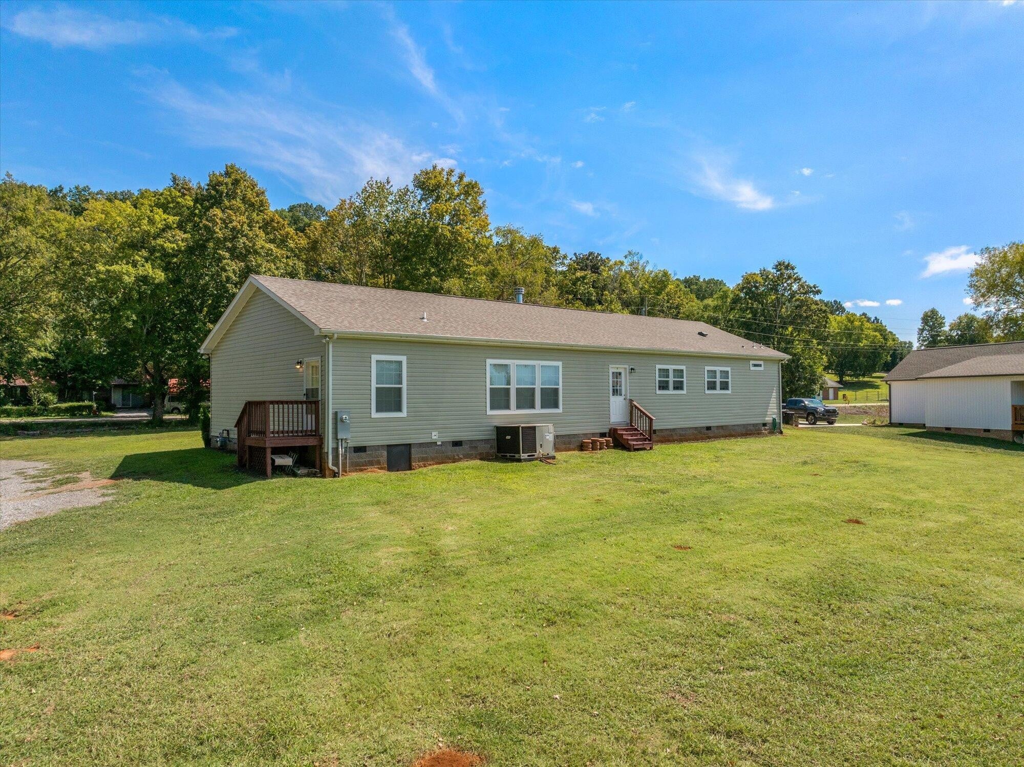 120 County Road 717