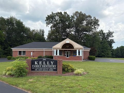 201 Pleasant Valley Rd Franklin KY 42134