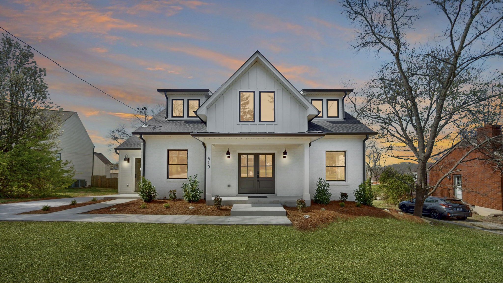 610 Skyview Dr