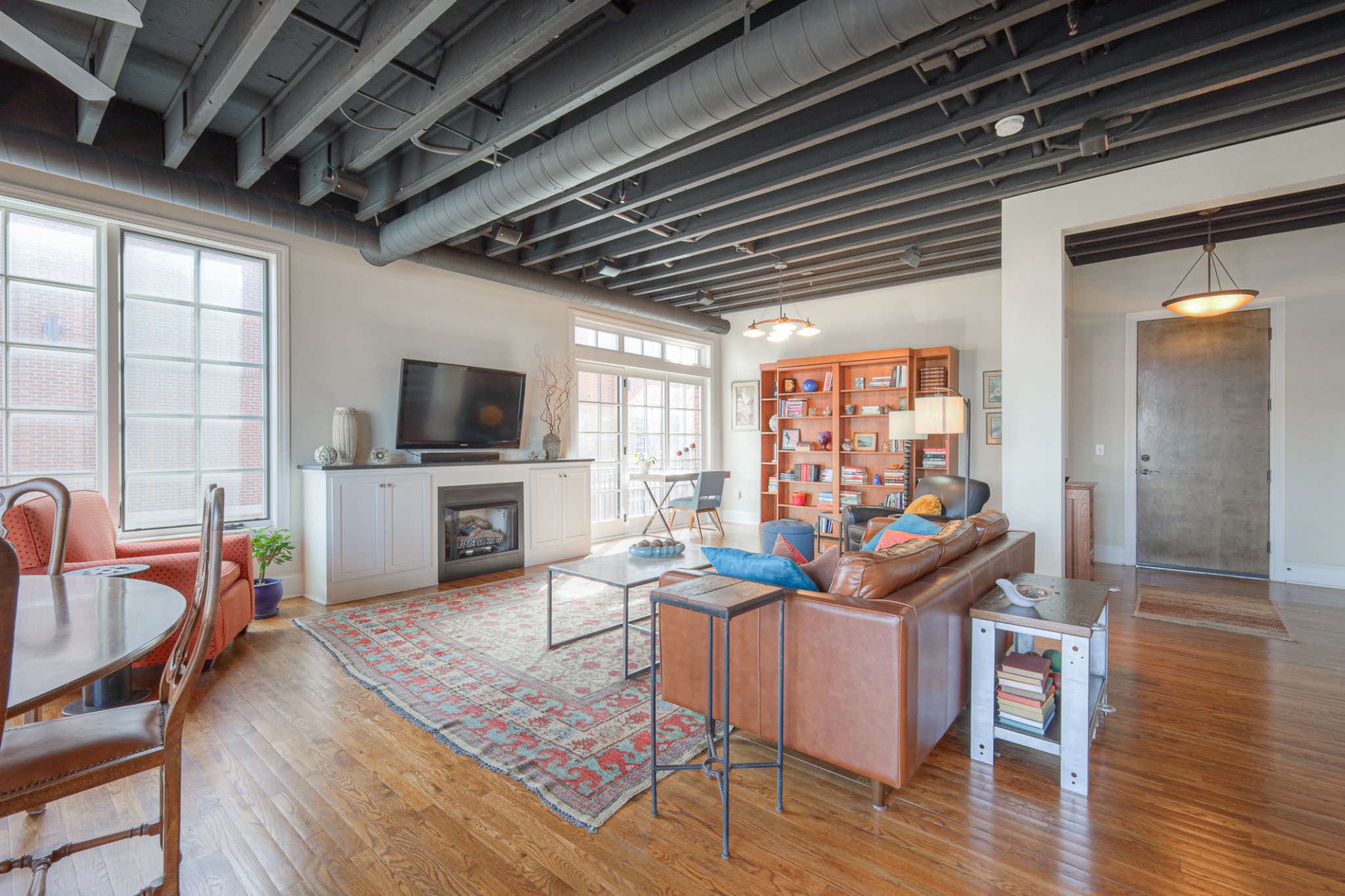 320 Liberty Pike 214