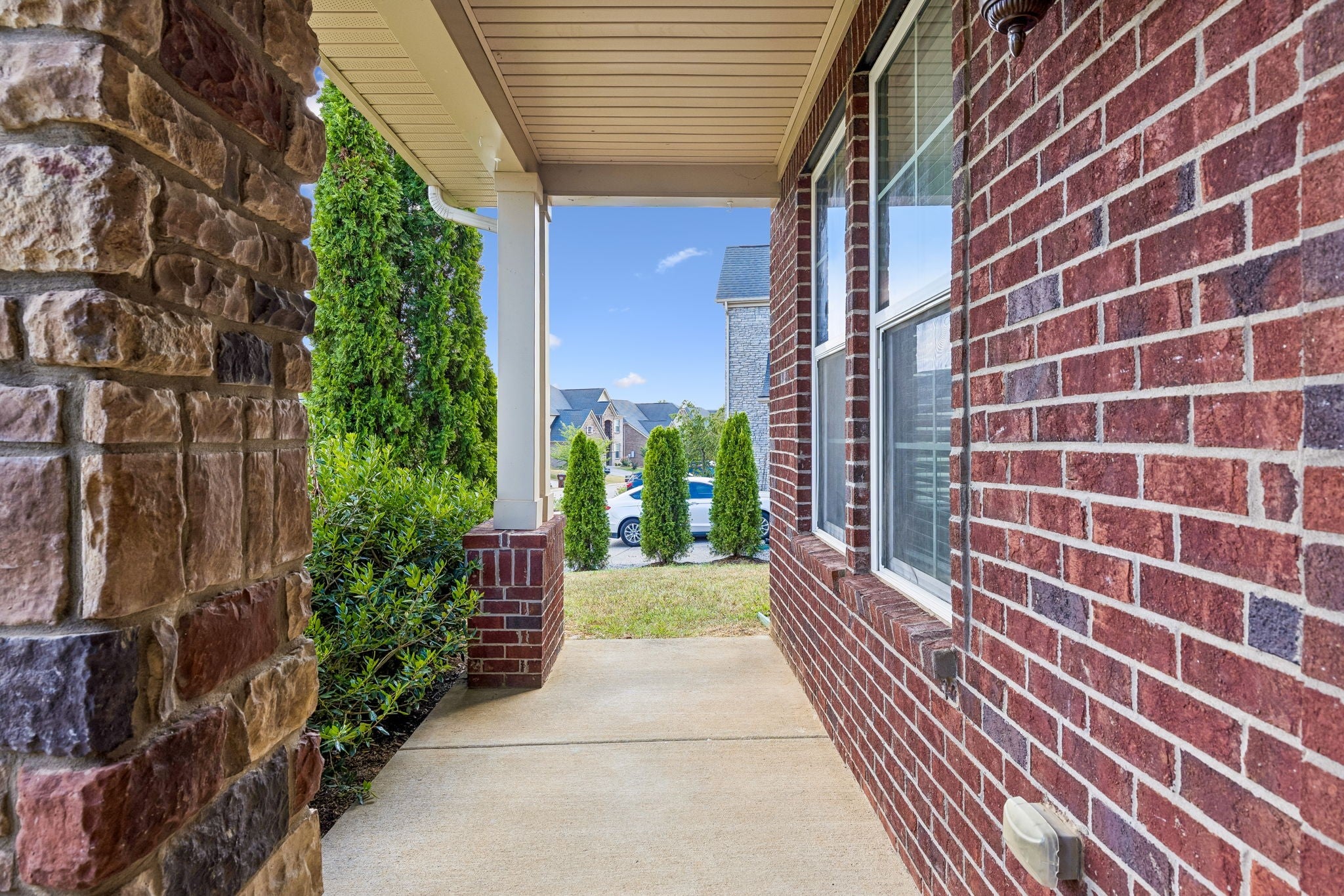 5032 Napoli Dr