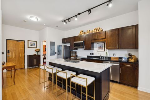 1706 18th Ave S 112 Nashville TN 37212