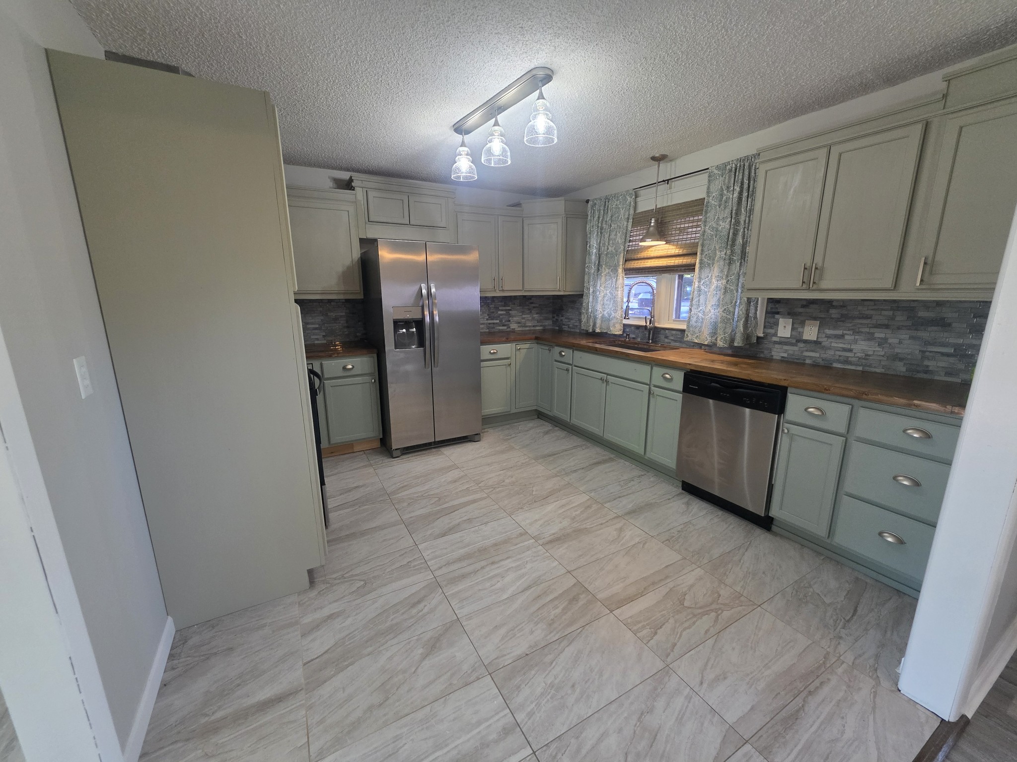 1306 Old Estill Springs Rd