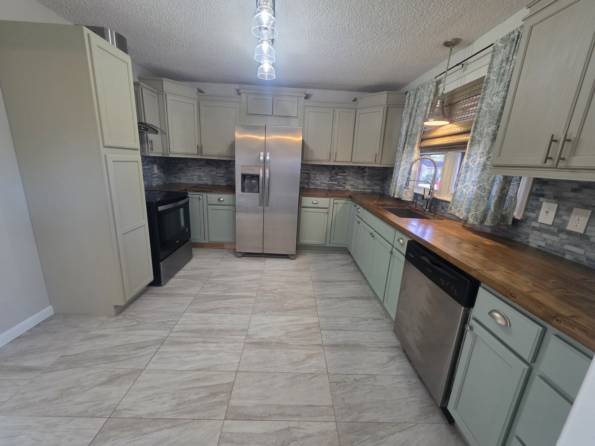 1306 Old Estill Springs Rd
