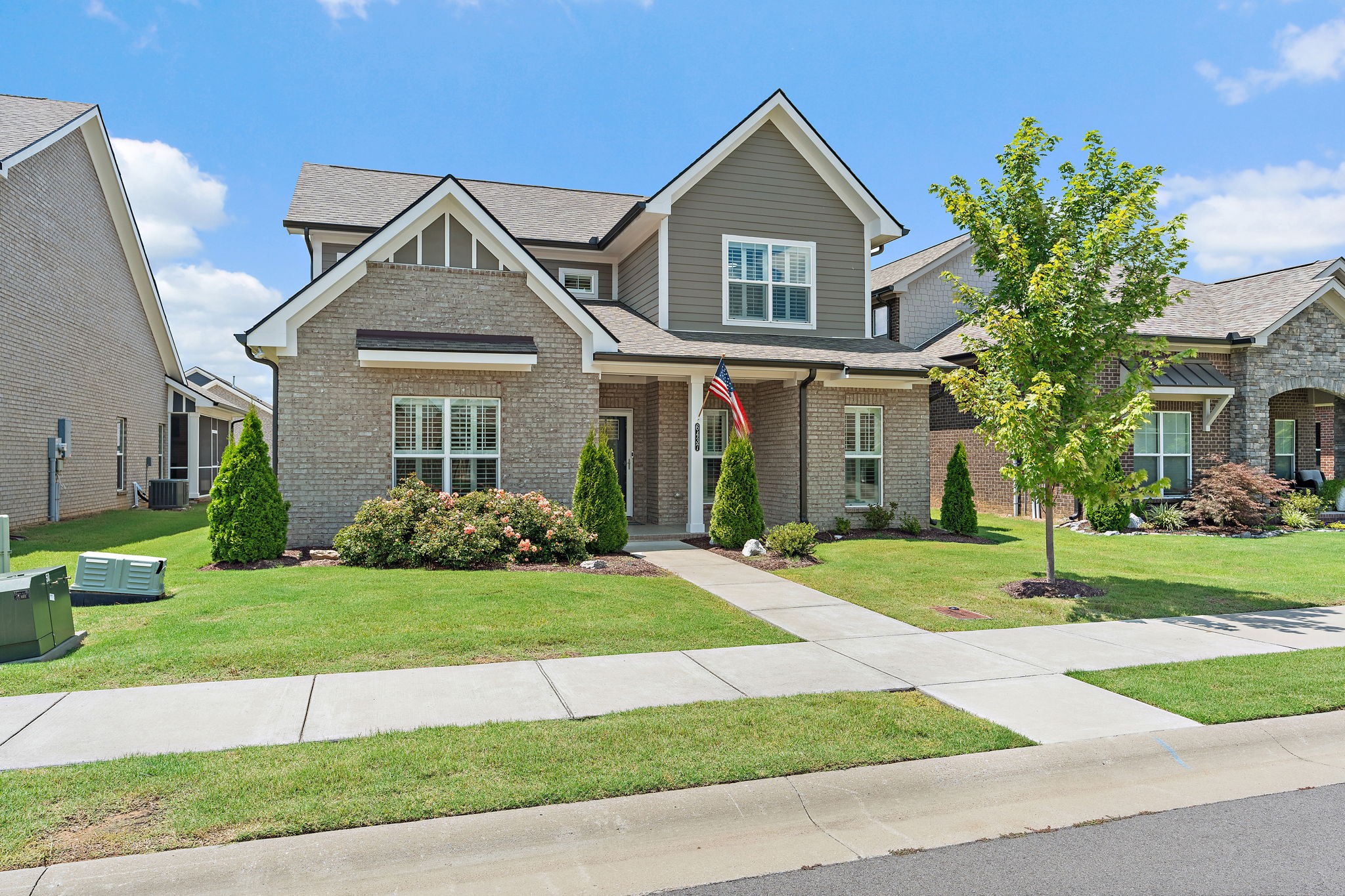 6437 Armstrong Dr