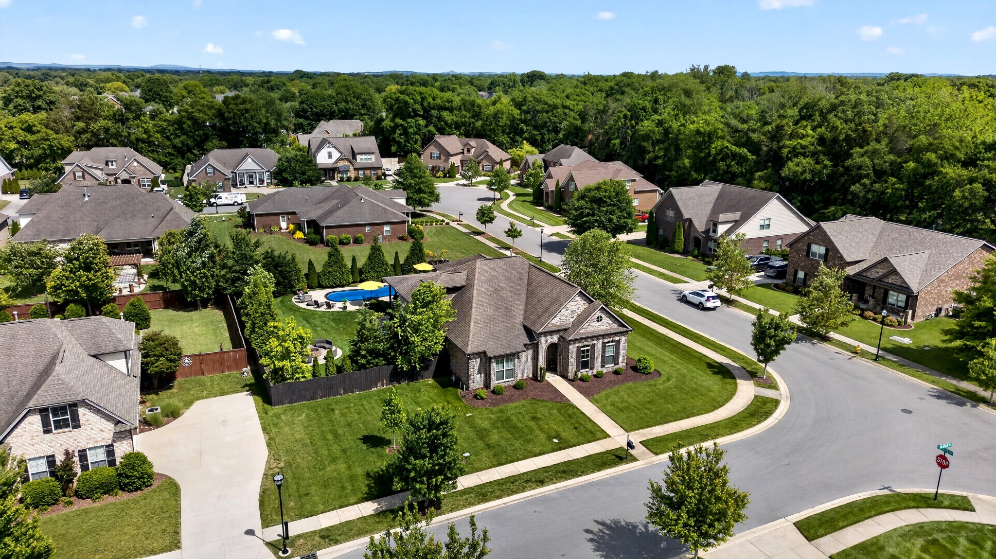 3008 Palomar Dr