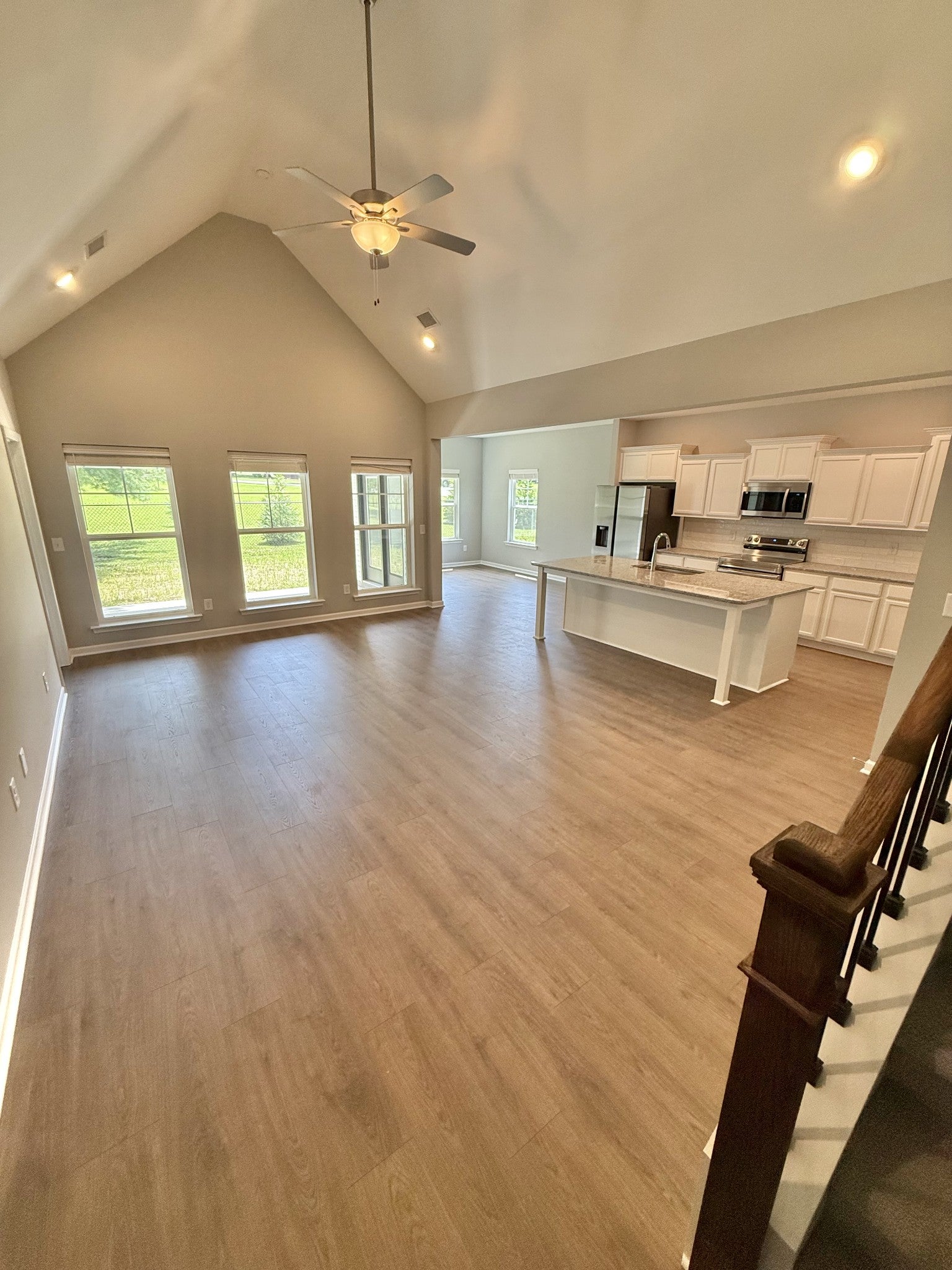 284 Country Circle