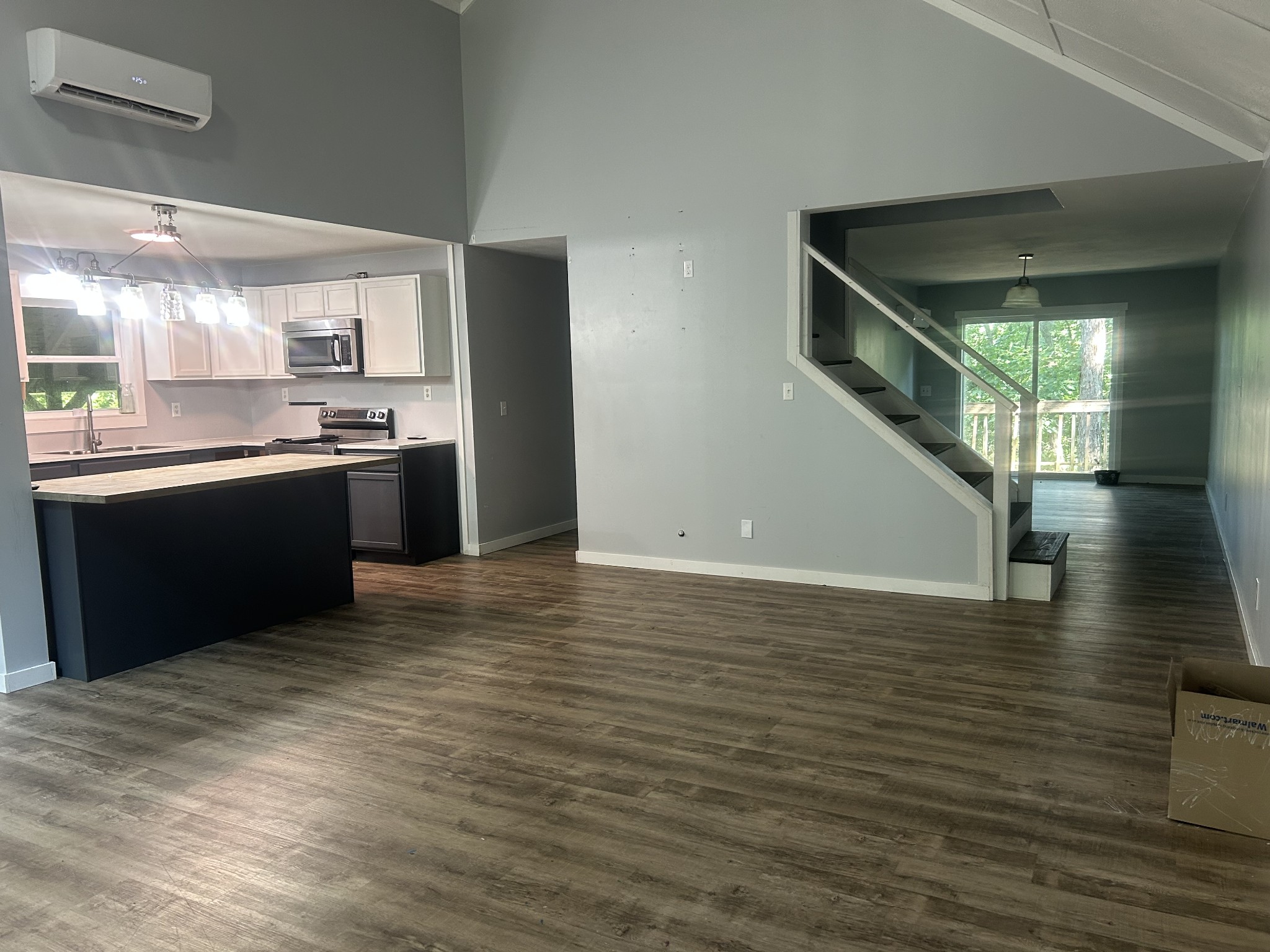 370 Alpine Rd