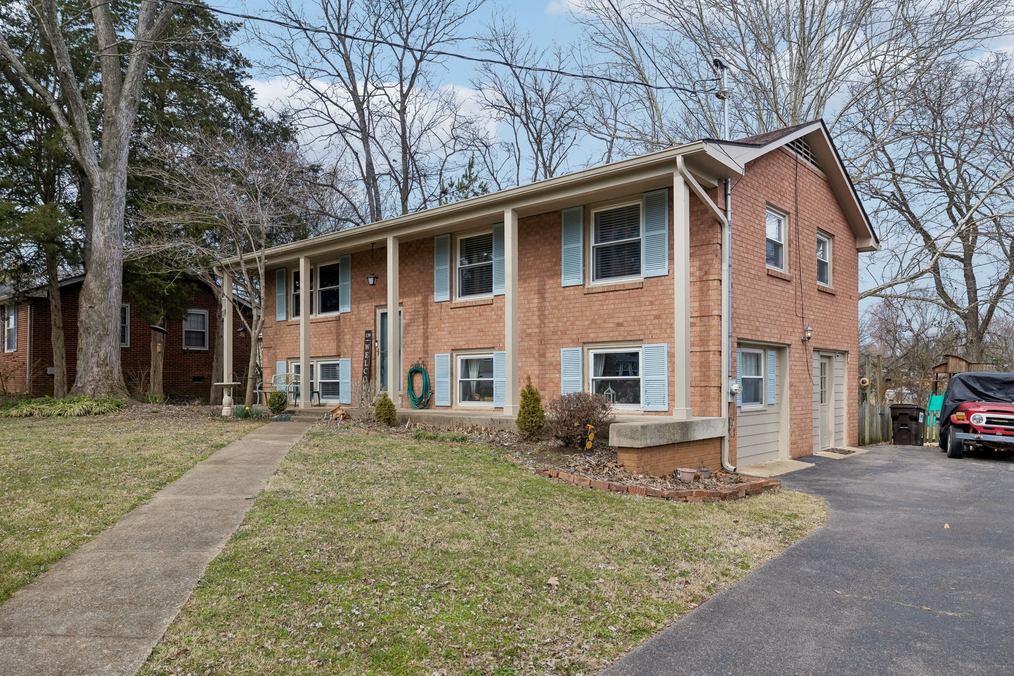 139 Bailey Collins Dr