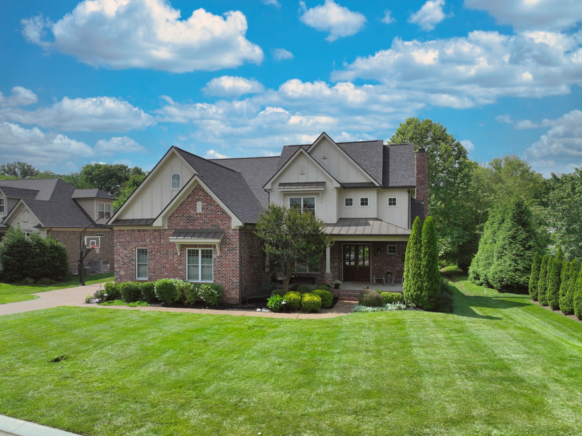 4105 Banner Square Ln