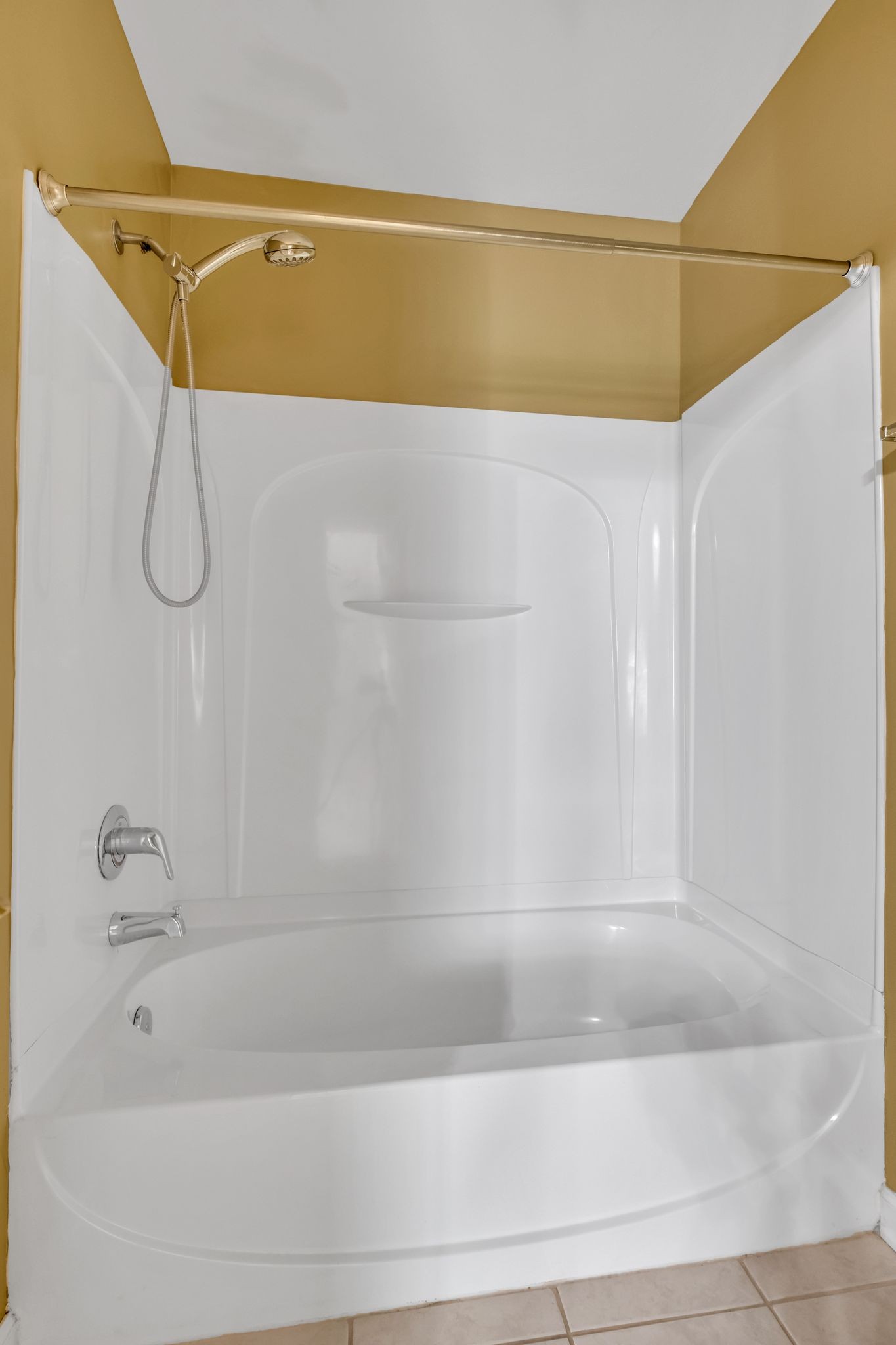 Franklin, Tennessee 37064, United States, 2 Bedrooms Bedrooms, ,2 BathroomsBathrooms,Residential,Active,60153