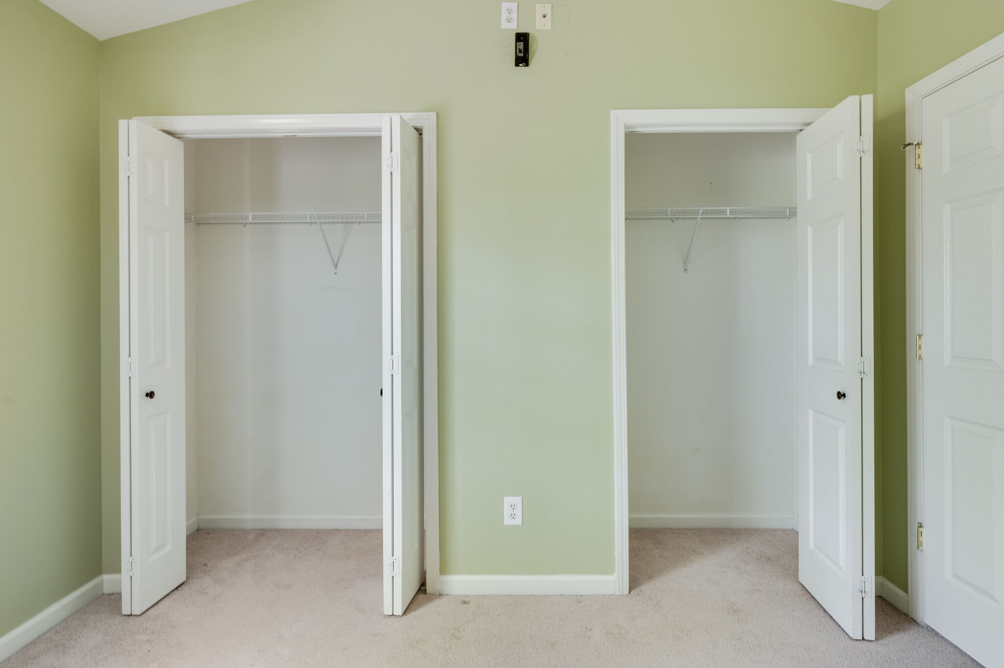 Franklin, Tennessee 37064, United States, 2 Bedrooms Bedrooms, ,2 BathroomsBathrooms,Residential,Active,60153