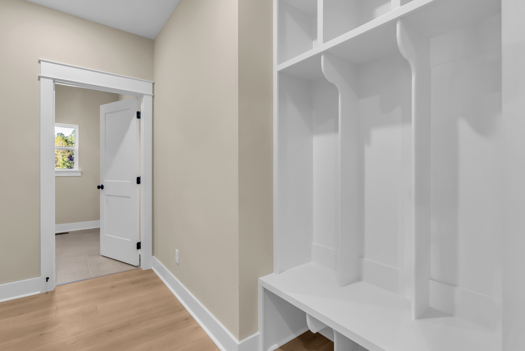 7316 Dutch River Circle