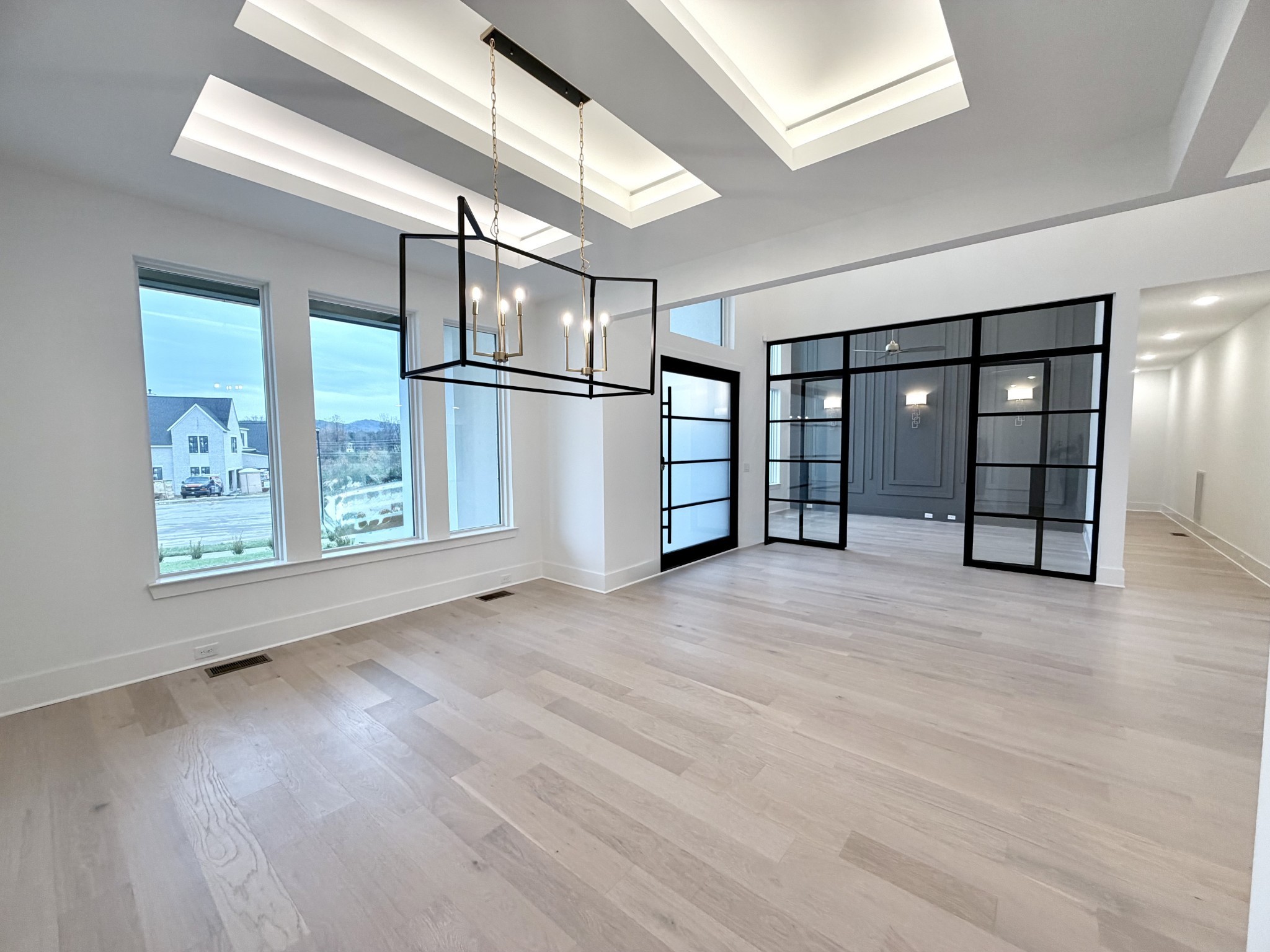 8122 Boiling Springs Pl