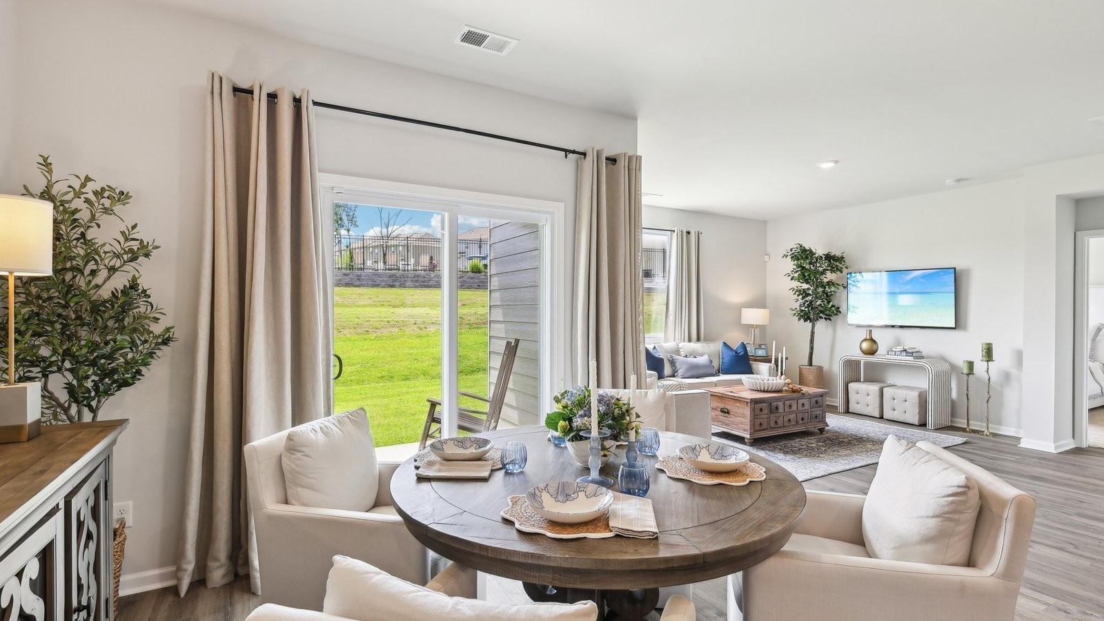 1162 Woodbridge Blvd