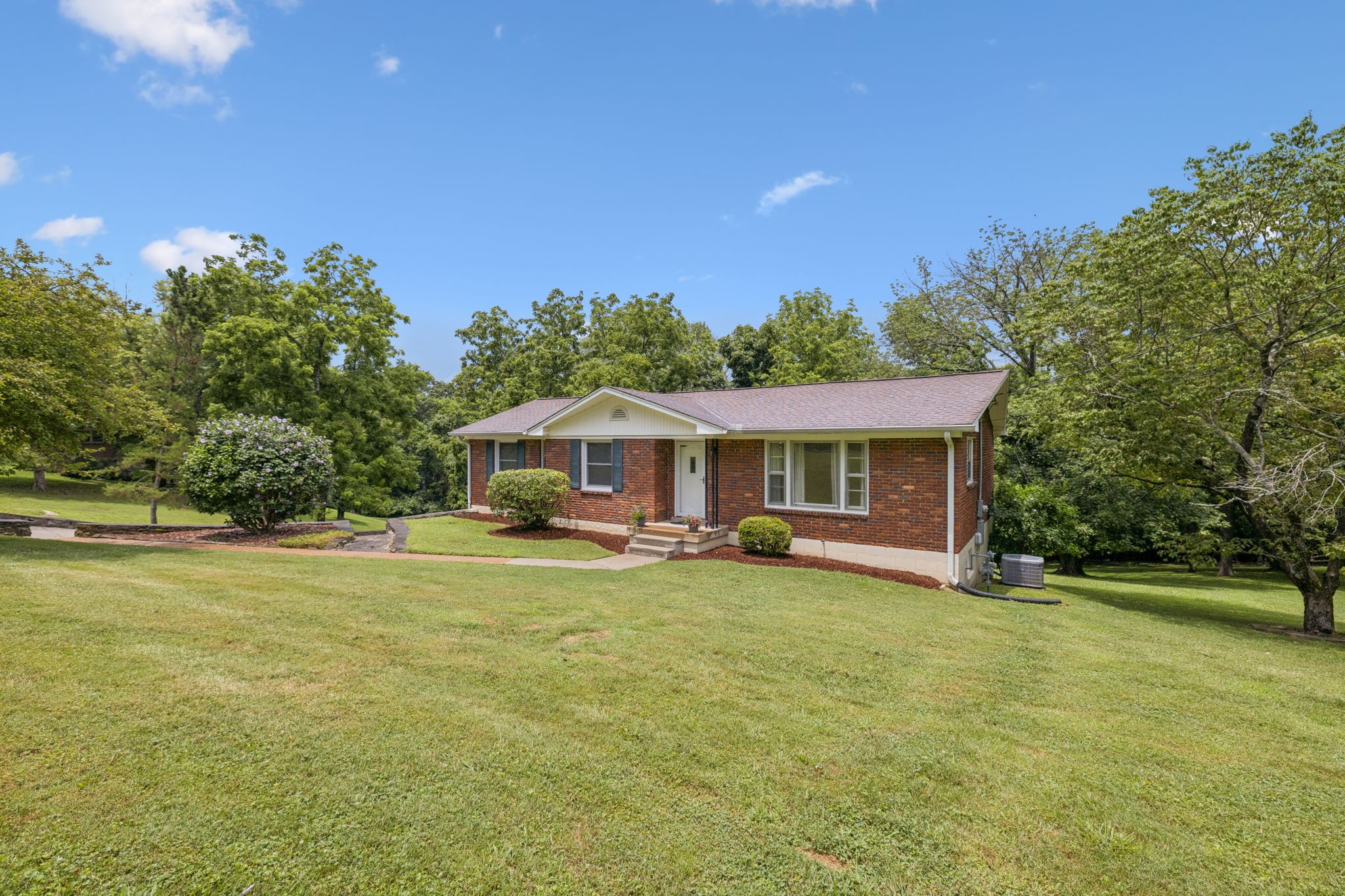 2617 Lishwood Dr