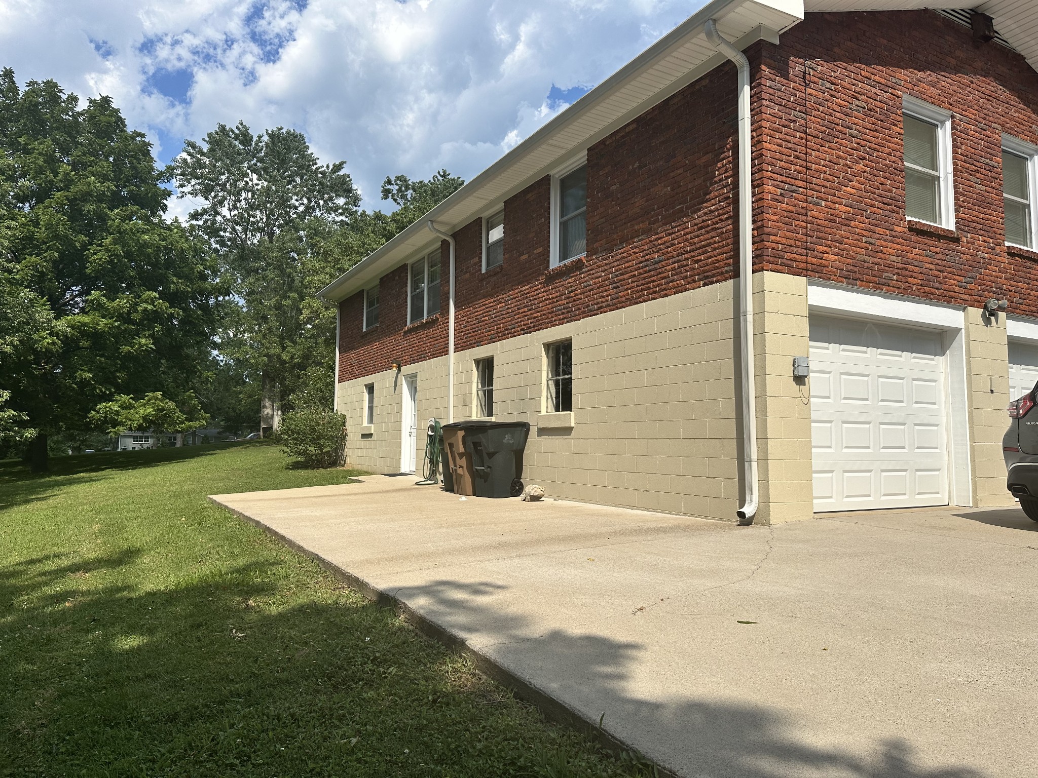 2617 Lishwood Dr