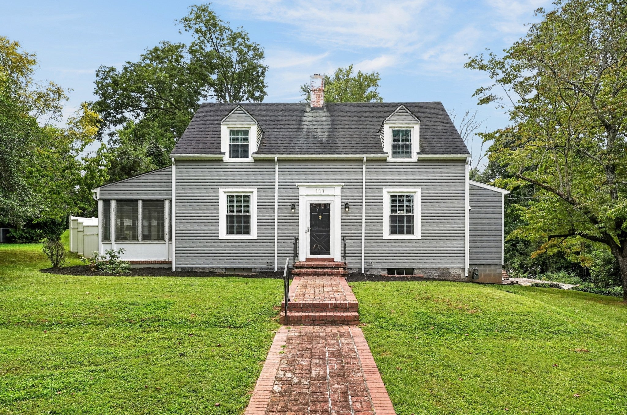 111 Westwood Dr