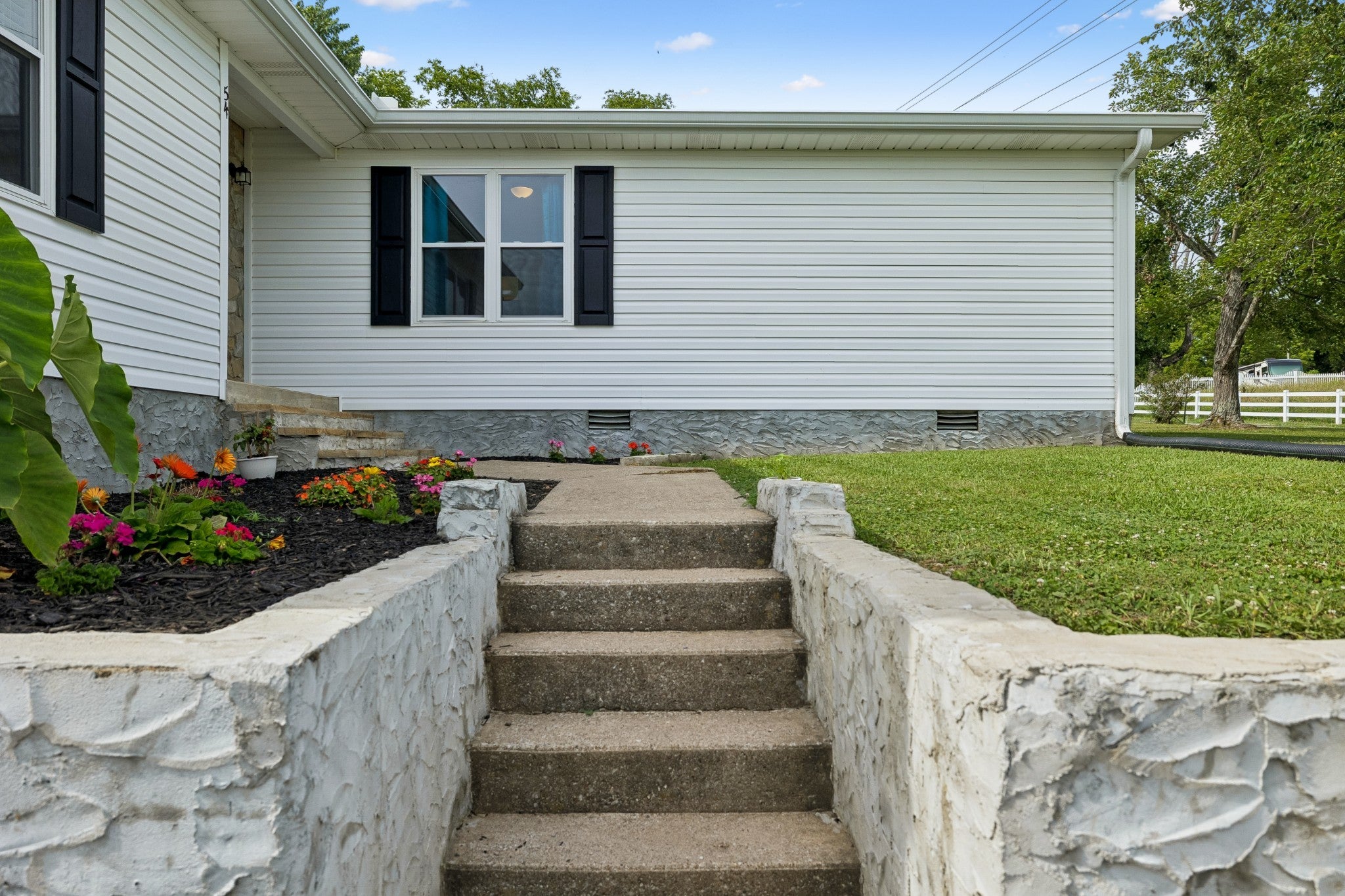 54 Hickman Hwy
