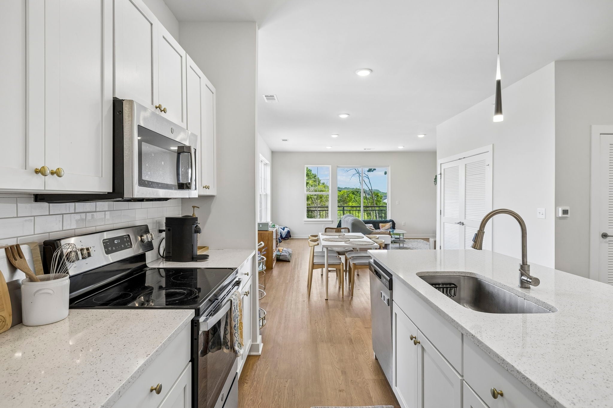 2-bed listing at 600 E Trinity Ln 208, Nashville