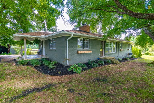 134 OLD HUNTSVILLE RD, FAYETTEVILLE, TN 37334 - Image 3ac93300a93ad8111c8686d81b9c45a8/3964922728