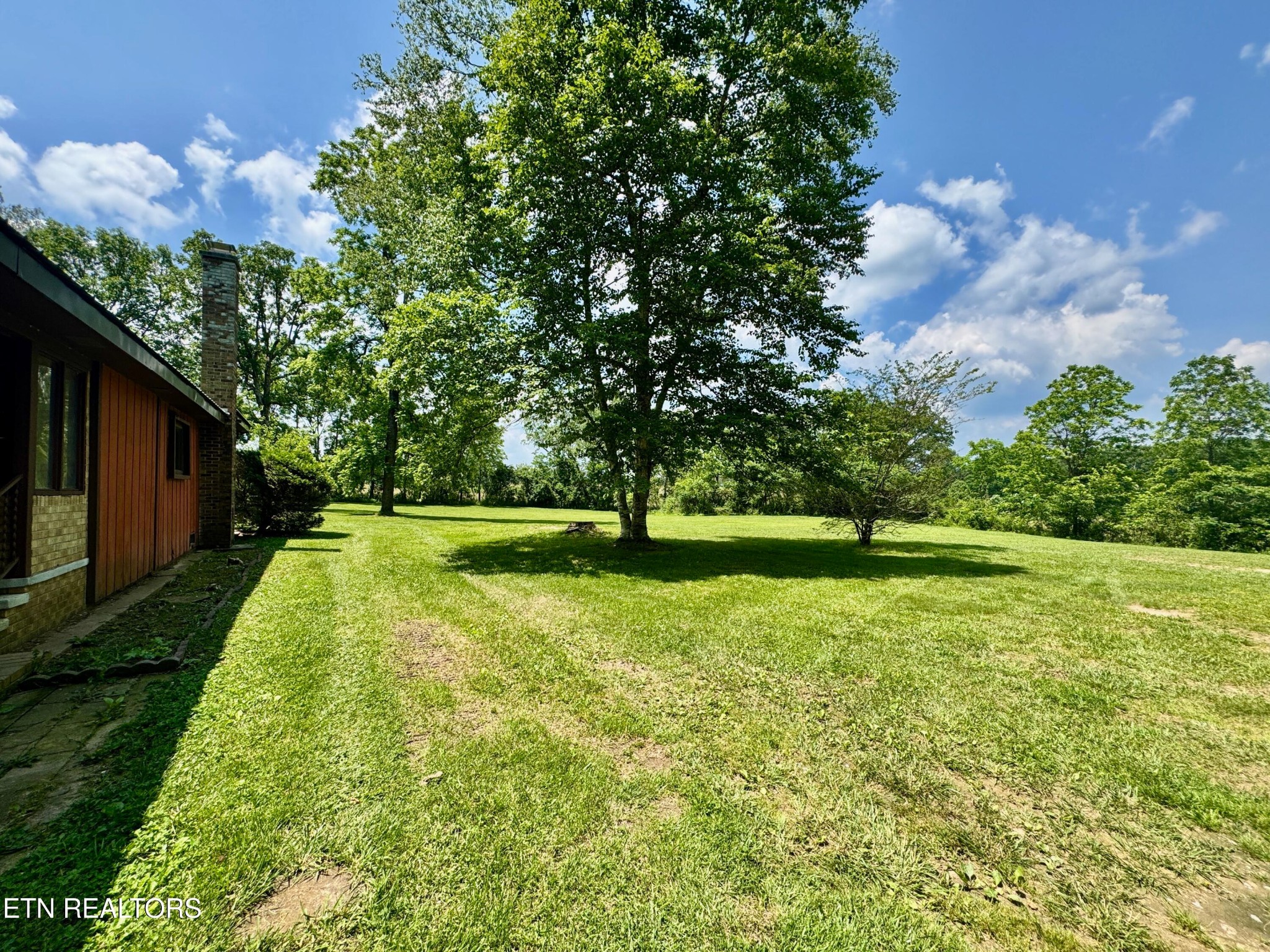 151 Dykes Lane