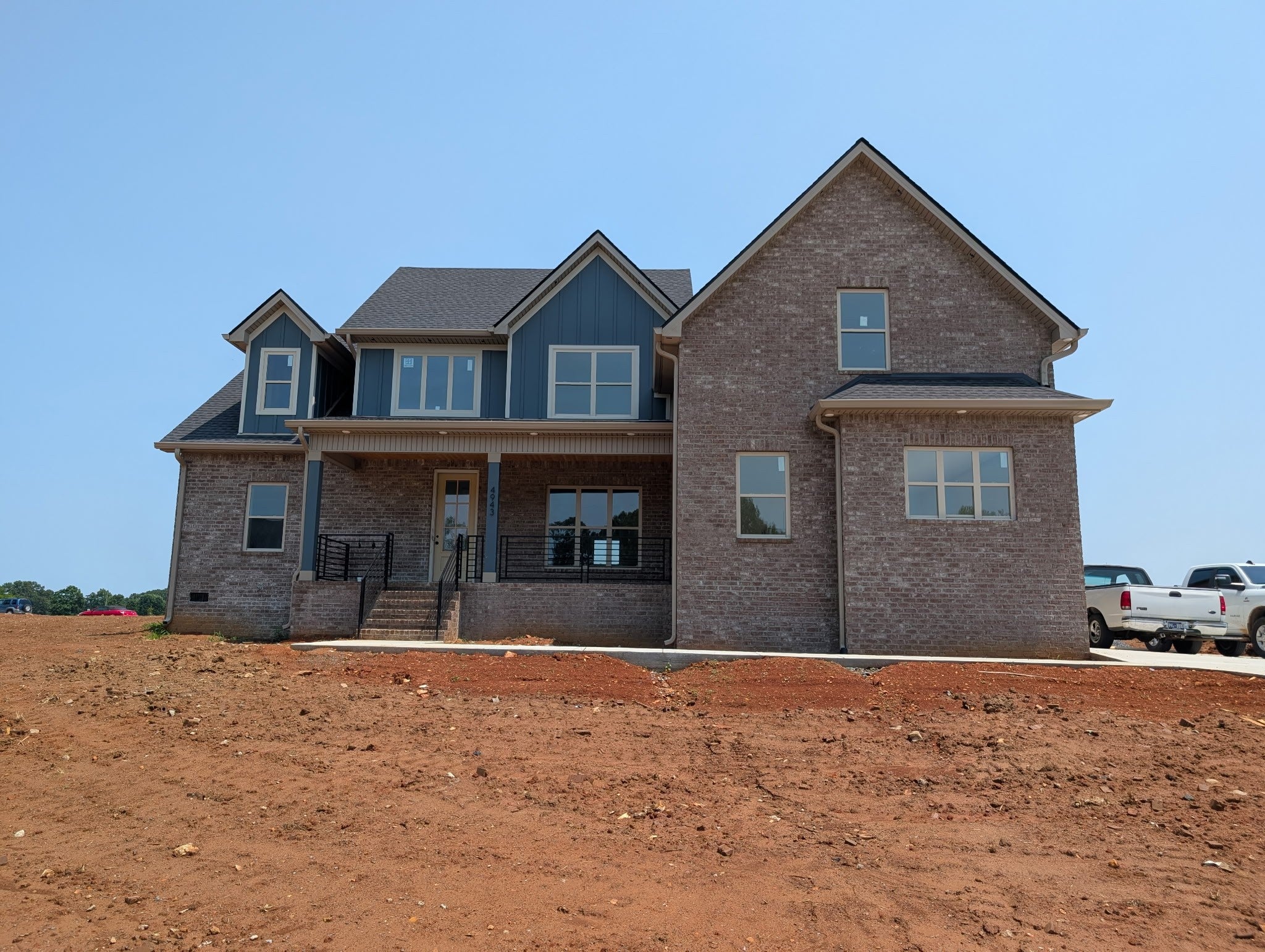 4943 Royal View Way