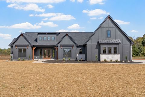 5 Pace Road Clarksville TN 37043