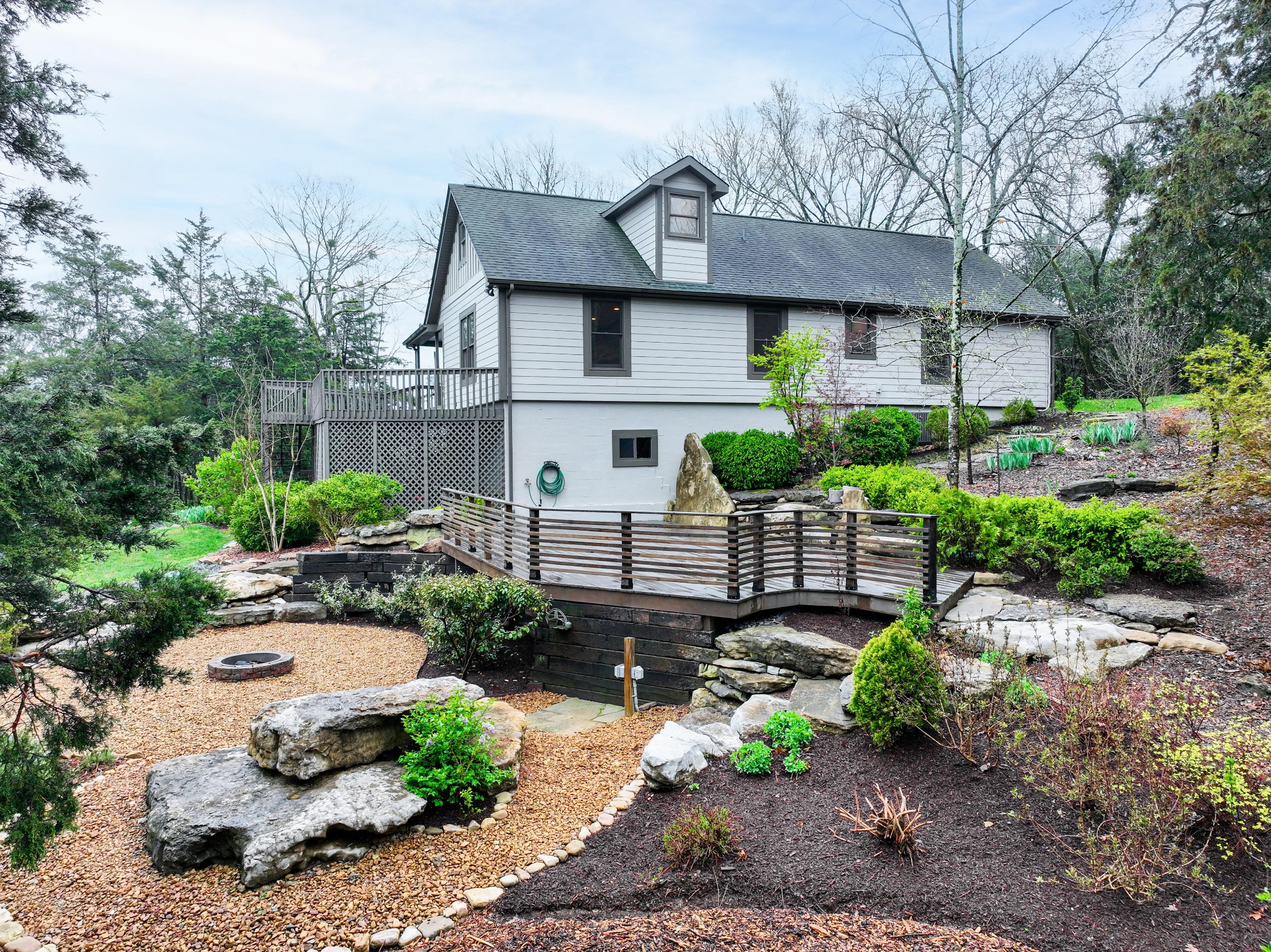 1865 Carters Creek PIKE