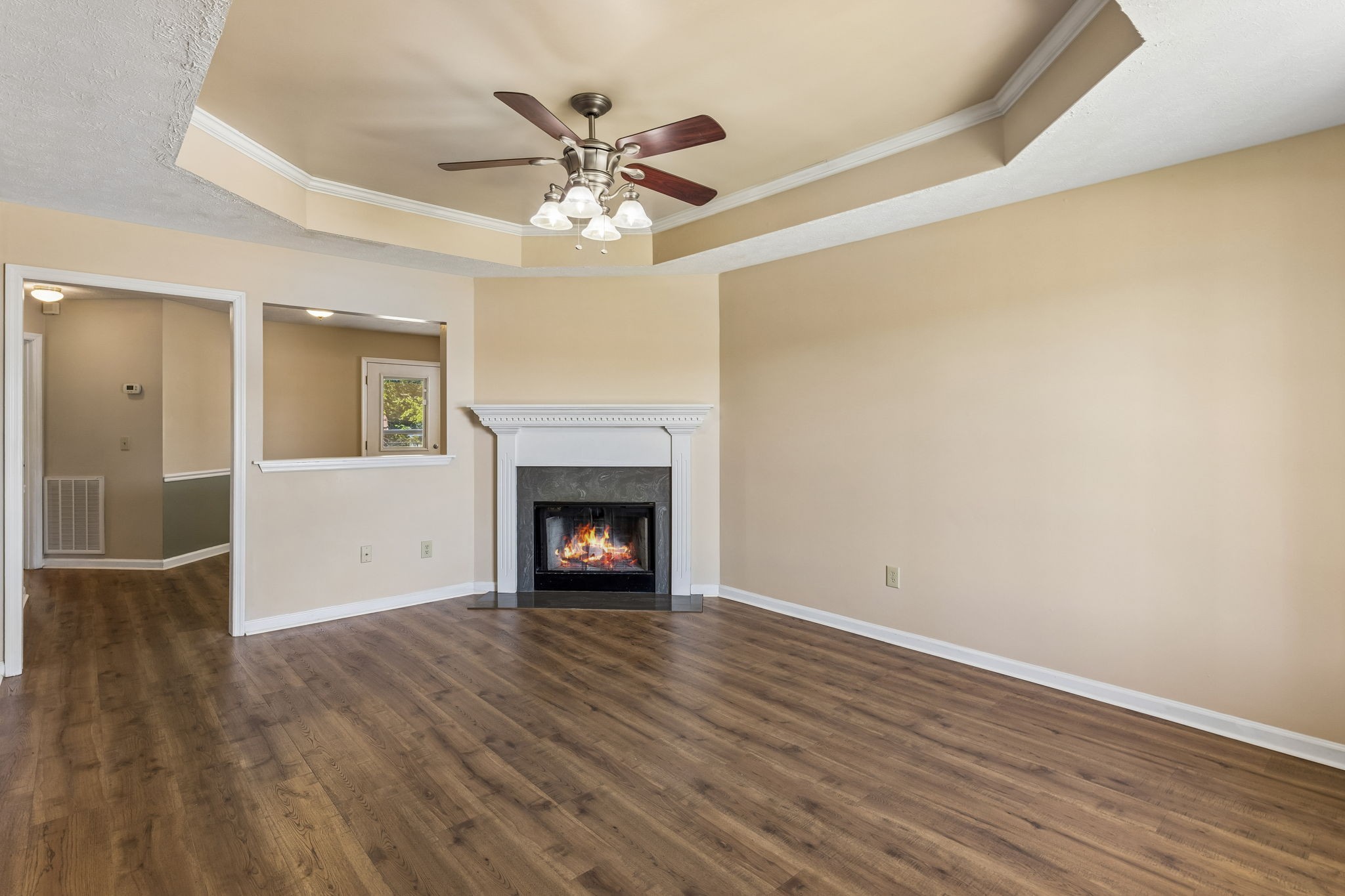 103 Natchez Ct S