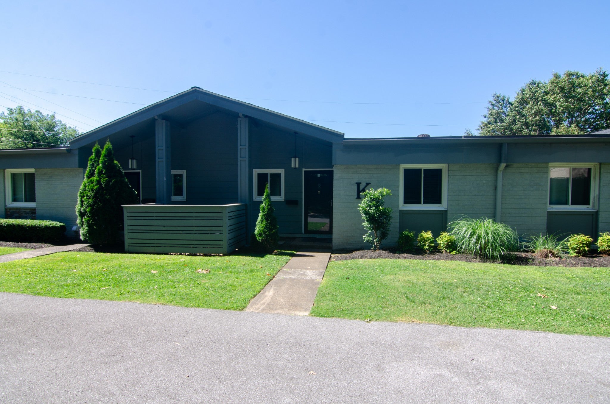 1900 Richard Jones Rd K2