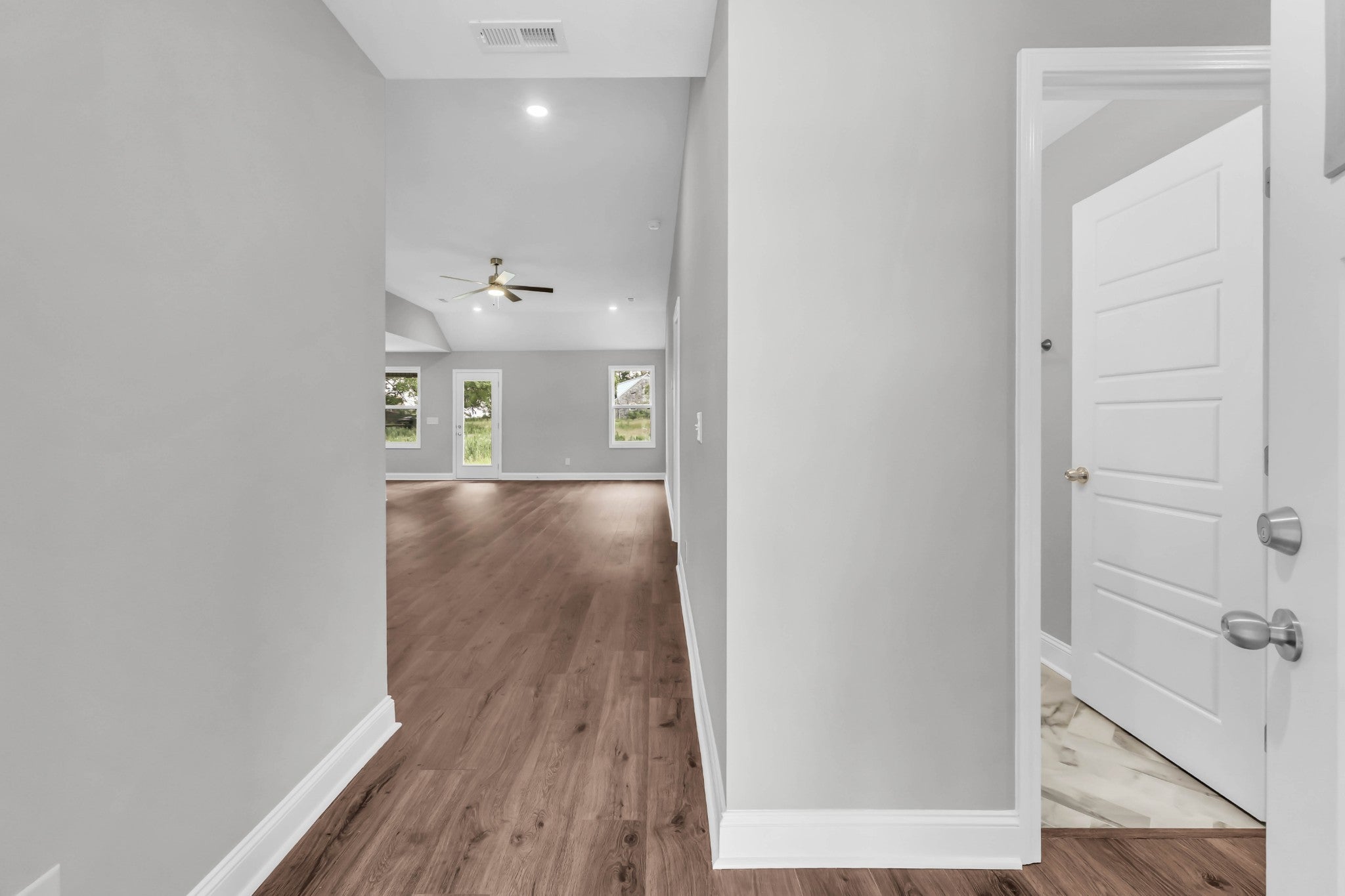 2669 Brewster Dr