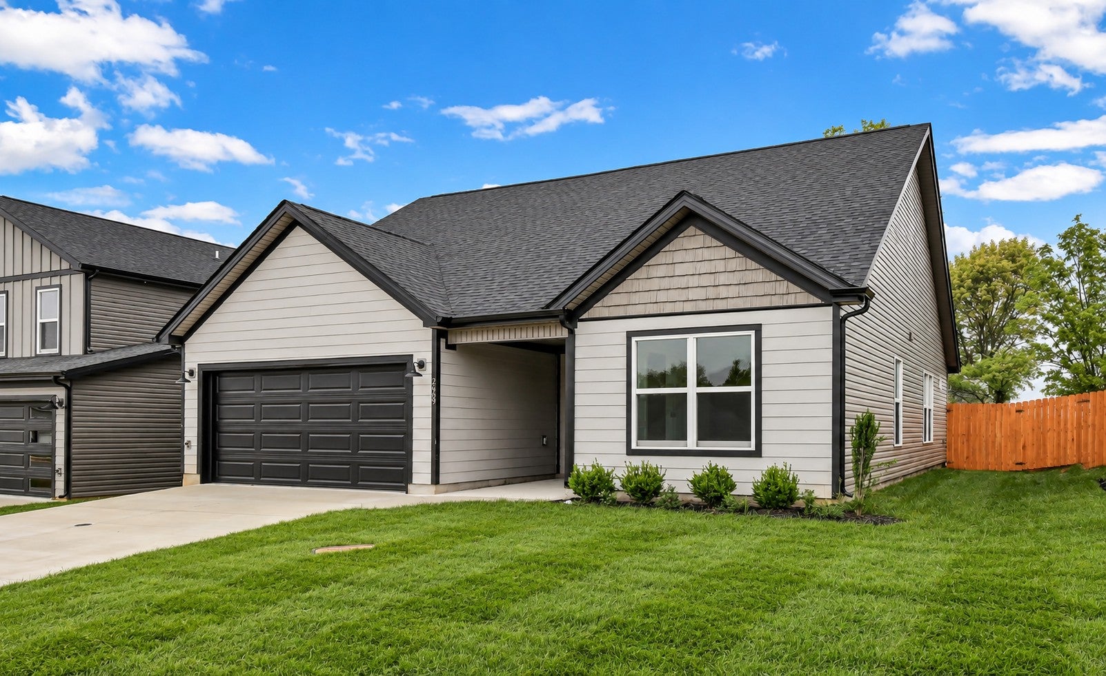2669 Brewster Dr