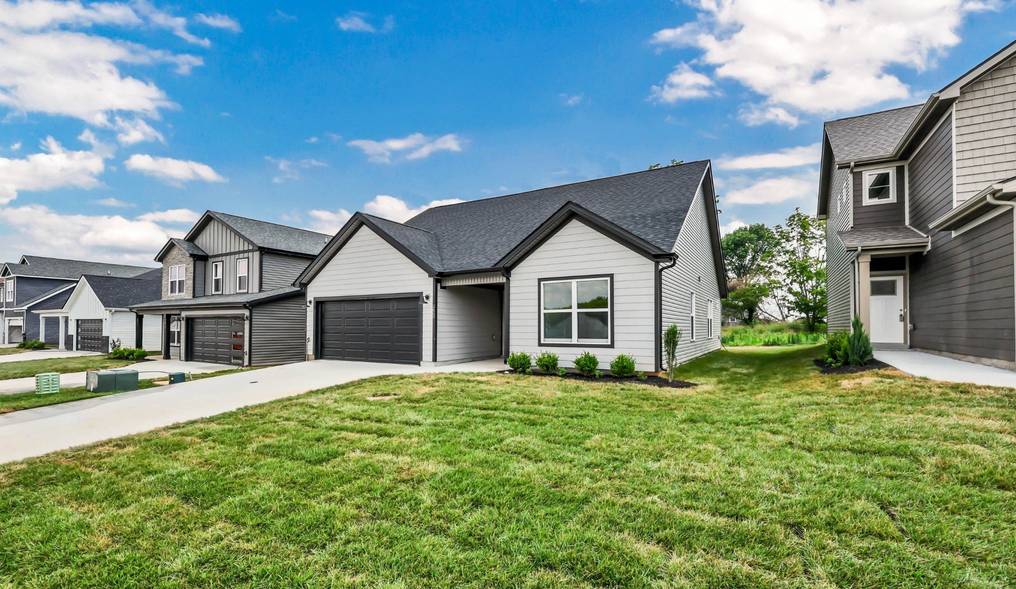 2669 Brewster Dr