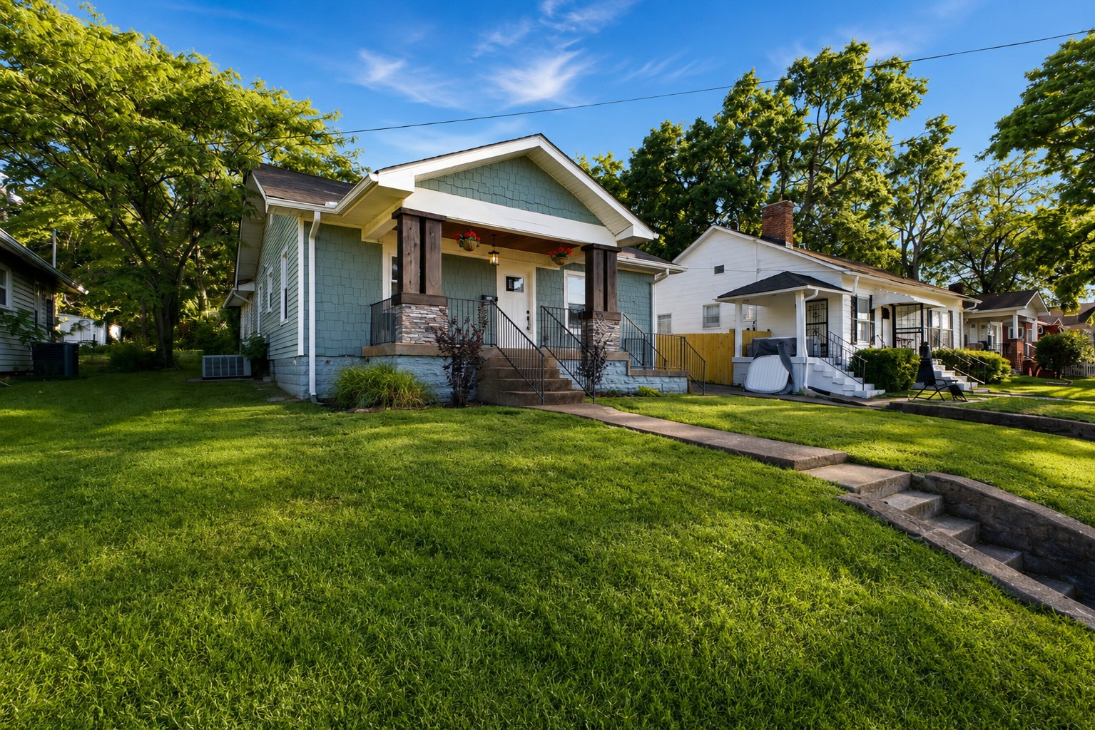 1110 Douglas Ave