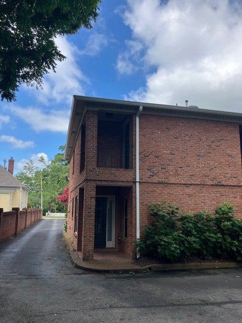 228 4th Ave N 7
