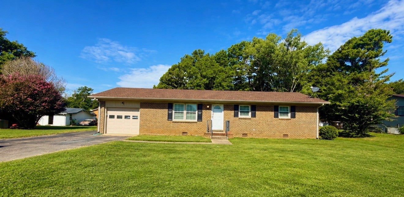 921 Horse Mountain Rd