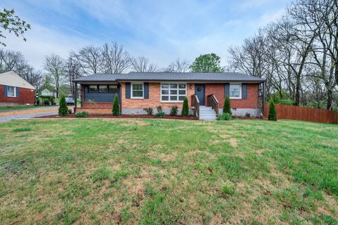 110 S Graycroft Ave Madison TN 37115