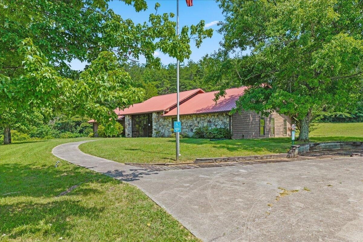 274 State Highway 310